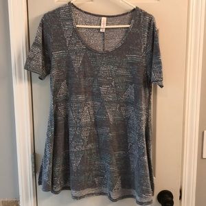 Xxs multi-colored top. Lularoe Perfect T.